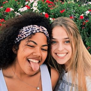 Meet your Posher, Alison